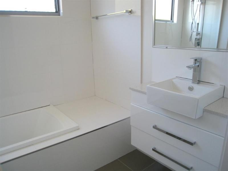 1-6/50 Booligal Street, Carina QLD 4152