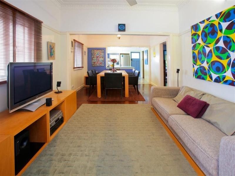 59 Rita Street, Holland Park QLD 4121