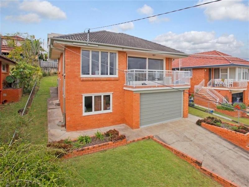 43 Dagmar Street, Holland Park West QLD 4121