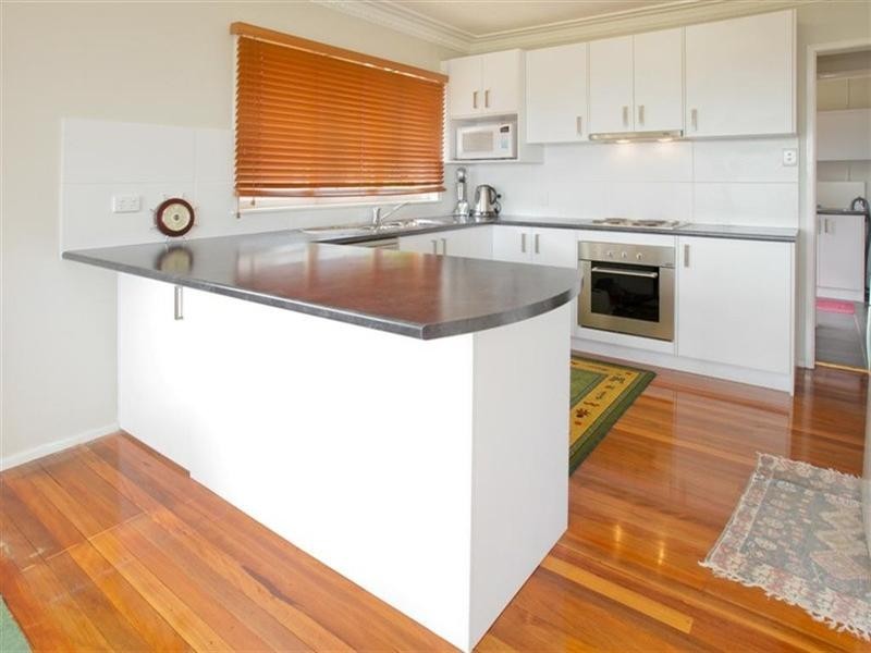 43 Dagmar Street, Holland Park West QLD 4121