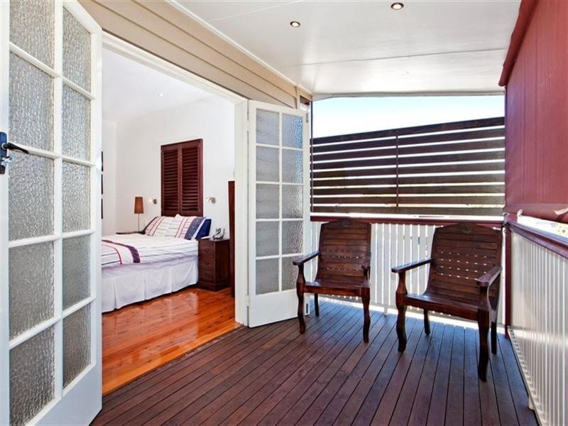 92 Chamberlain Street, Tarragindi QLD 4121