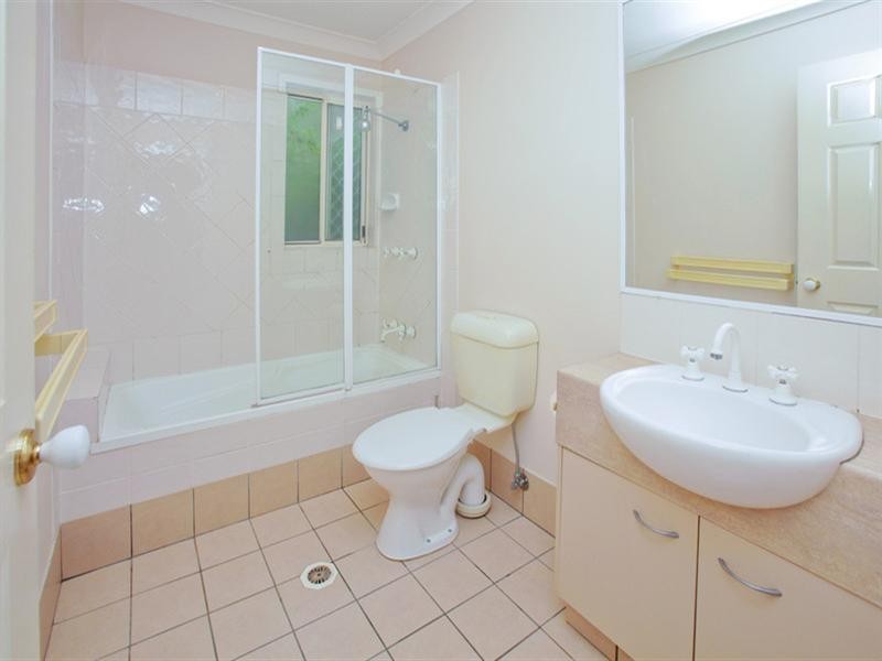 2/7 Stamford Street, Yeerongpilly QLD 4105