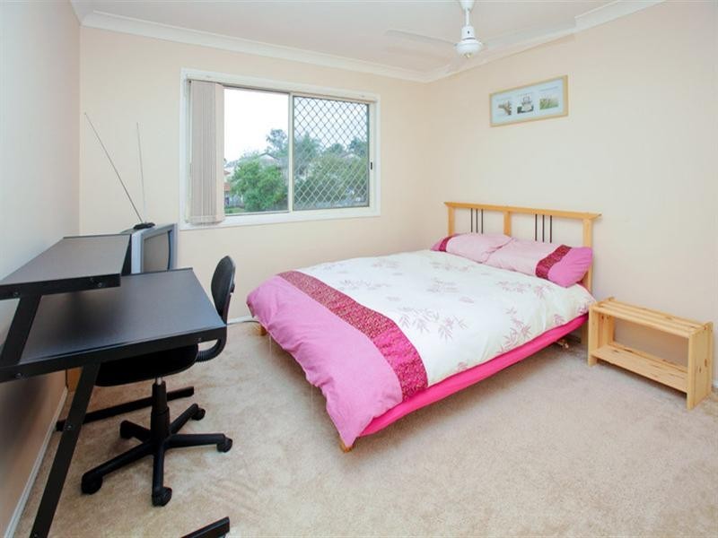 2/7 Stamford Street, Yeerongpilly QLD 4105