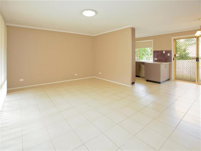 35 Wyncroft Street, Holland Park QLD 4121