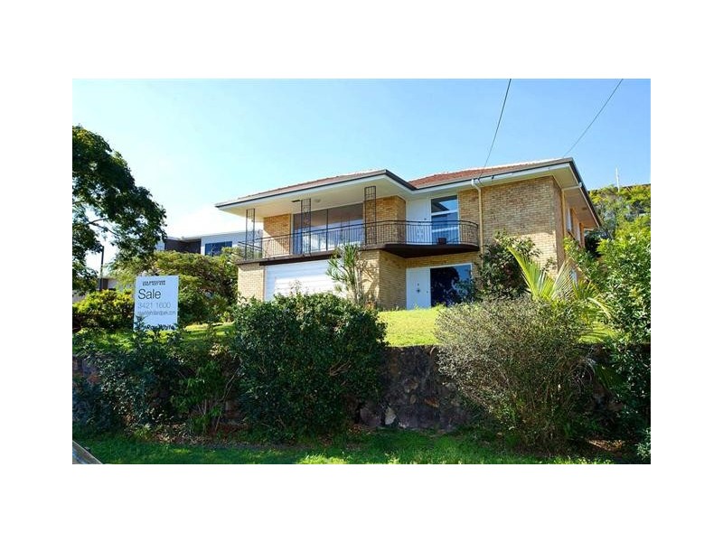 4 Cluden Street, Holland Park West QLD 4121