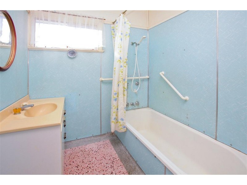 26 Elgar Street, Holland Park QLD 4121