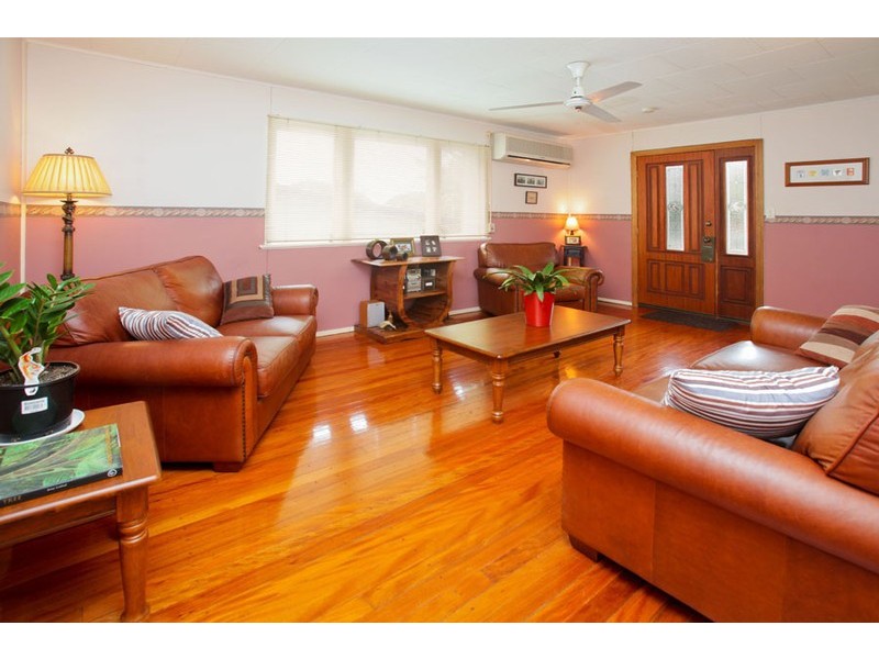 74 Barmore Street, Tarragindi QLD 4121