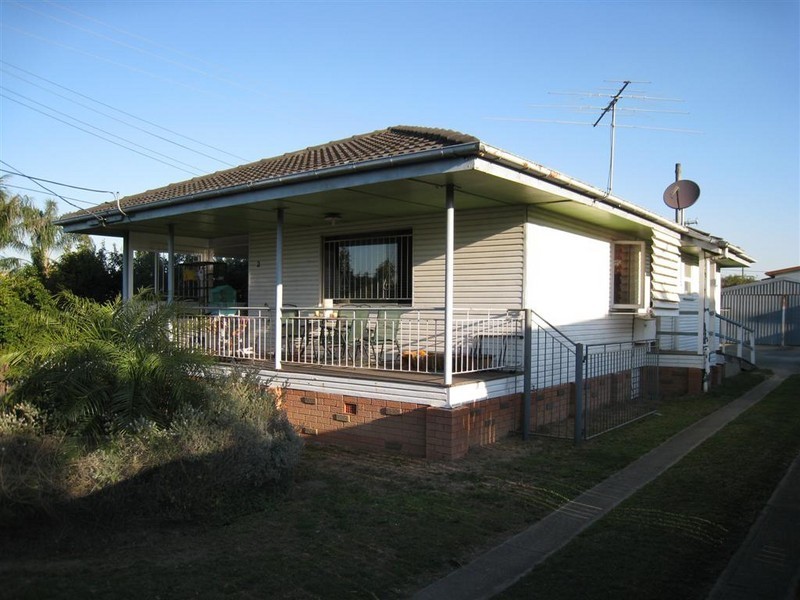 2 Everett Street, Upper Mount Gravatt QLD 4122