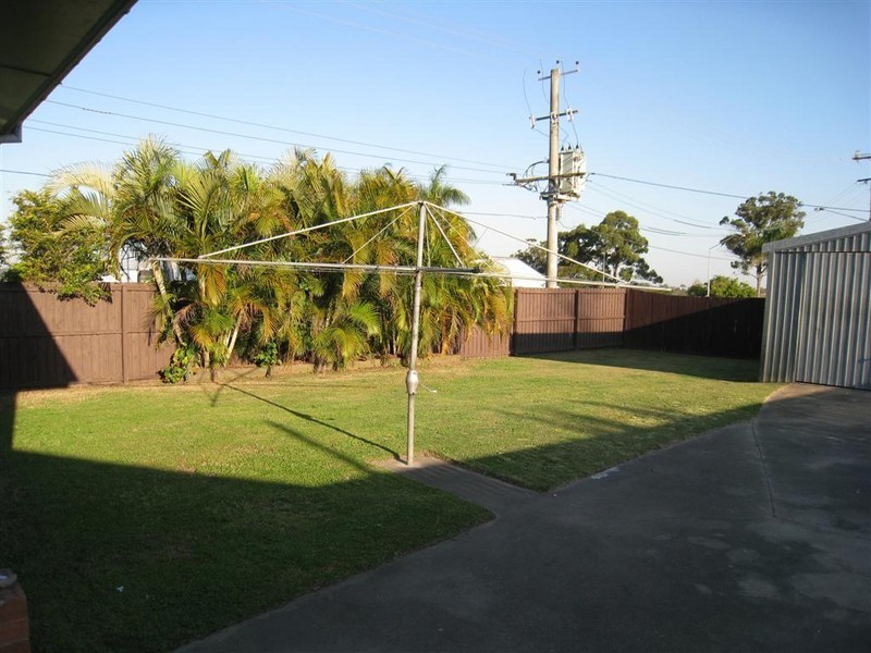 2 Everett Street, Upper Mount Gravatt QLD 4122