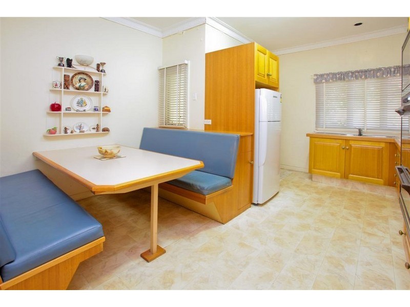 31 Paxton Street, Holland Park QLD 4121