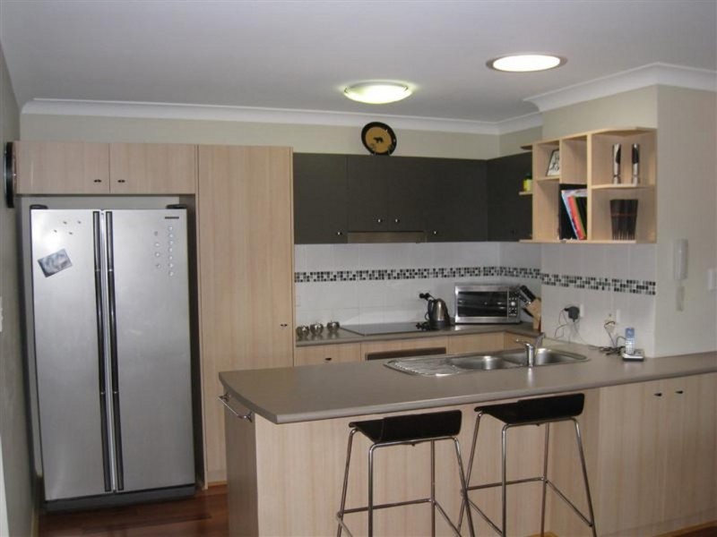 8/23 Crest Street, Mount Gravatt East QLD 4122