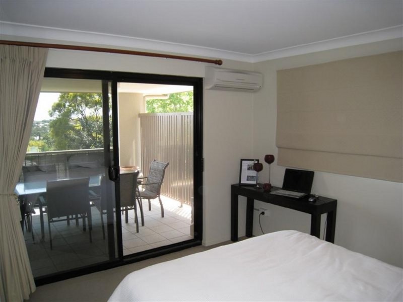 8/23 Crest Street, Mount Gravatt East QLD 4122