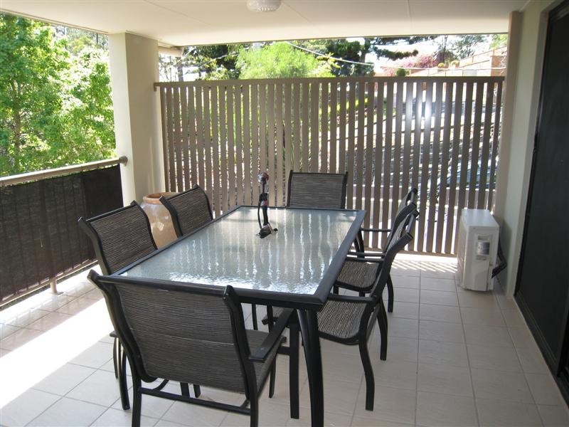 8/23 Crest Street, Mount Gravatt East QLD 4122