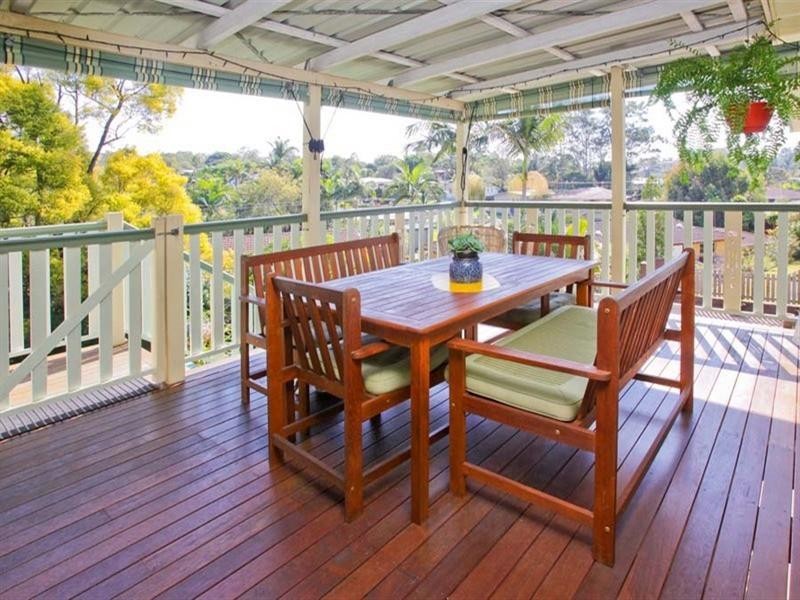 24 Wunulla Street, Mount Gravatt East QLD 4122