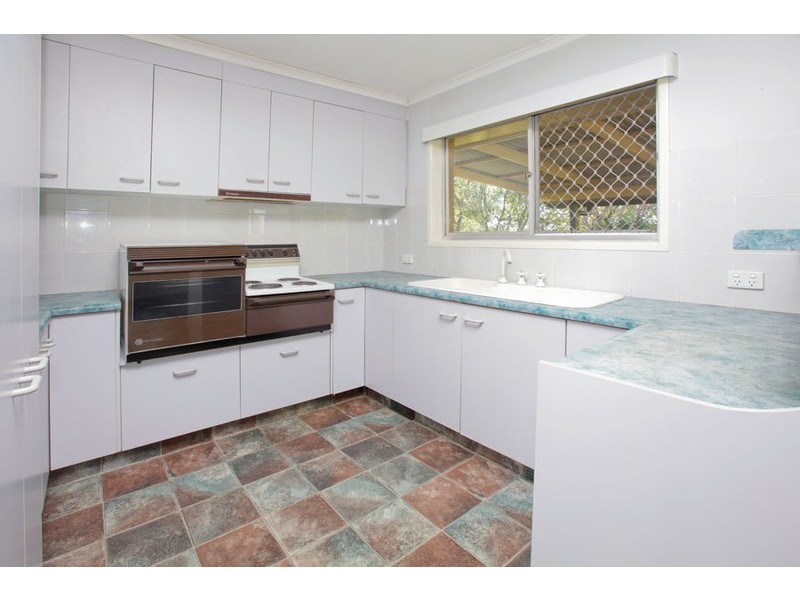 42 Auckland Street, Wishart QLD 4122