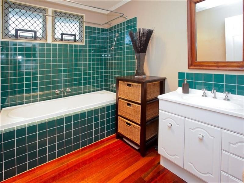 14 Greycliffe Street, Mount Gravatt East QLD 4122