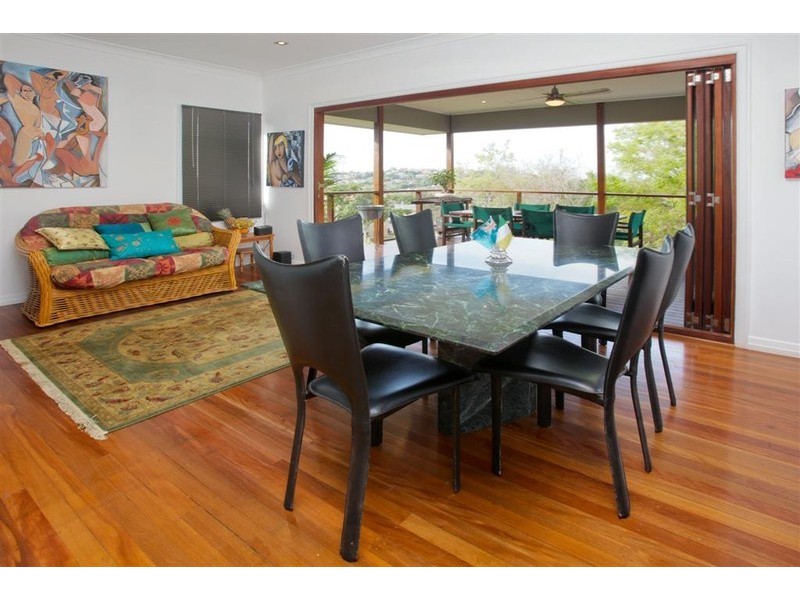 58 Mountain Street, Mount Gravatt QLD 4122