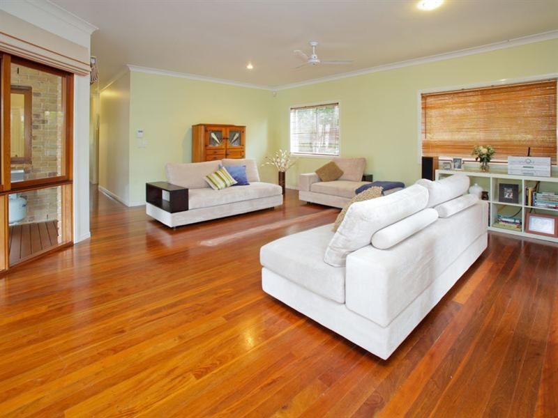 9 Calliandra Place, Mount Gravatt East QLD 4122