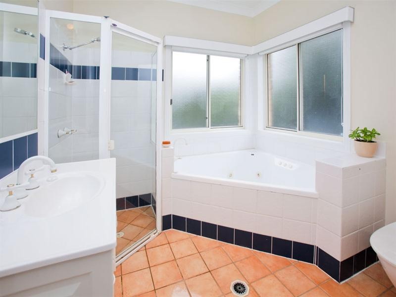 9 Calliandra Place, Mount Gravatt East QLD 4122