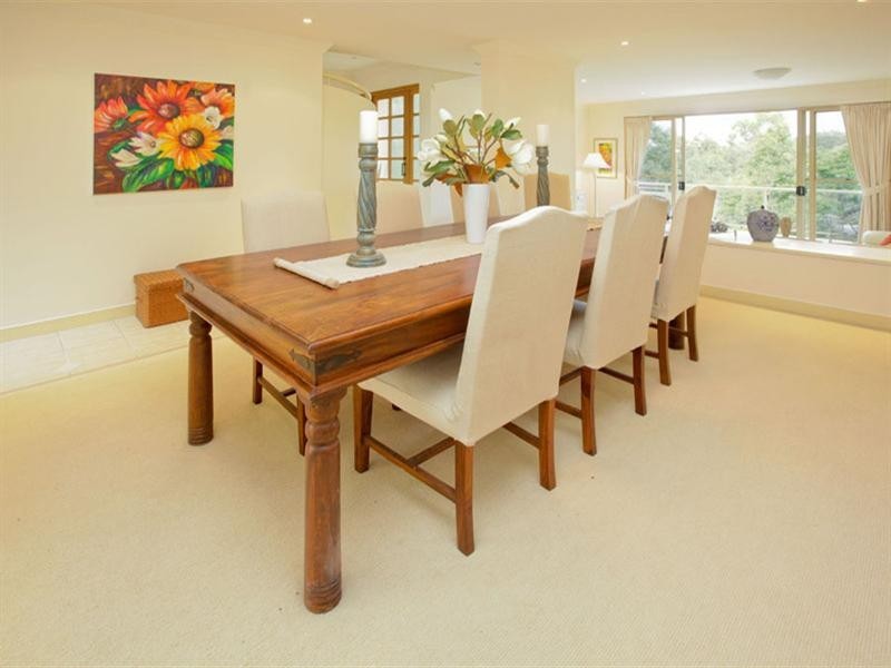 27B Tipuana Place, Bardon QLD 4065