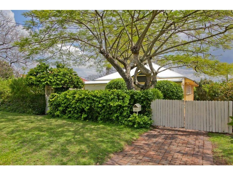 81 Buena Vista Avenue, Coorparoo QLD 4151