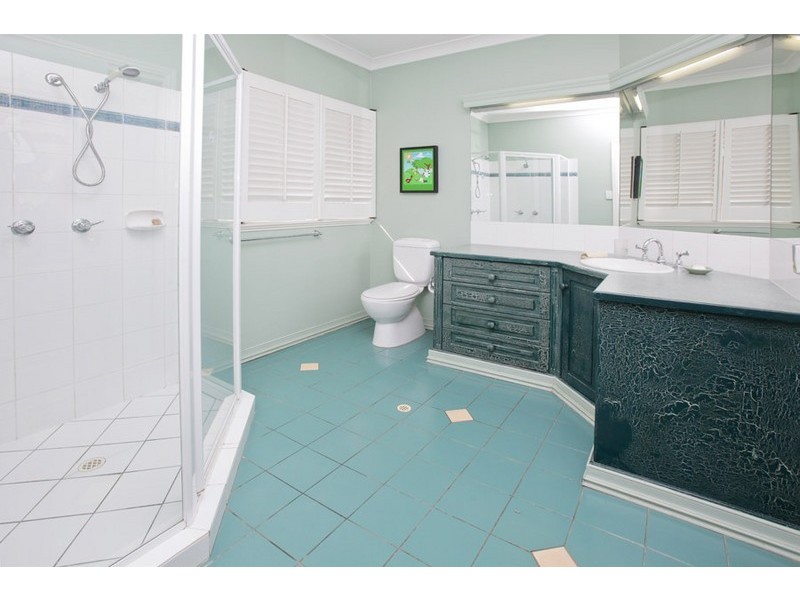 81 Buena Vista Avenue, Coorparoo QLD 4151