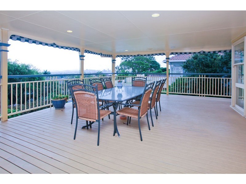 81 Buena Vista Avenue, Coorparoo QLD 4151