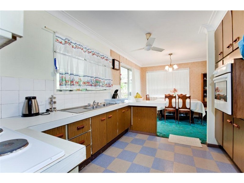 22 Dalgety Street, Mount Gravatt East QLD 4122