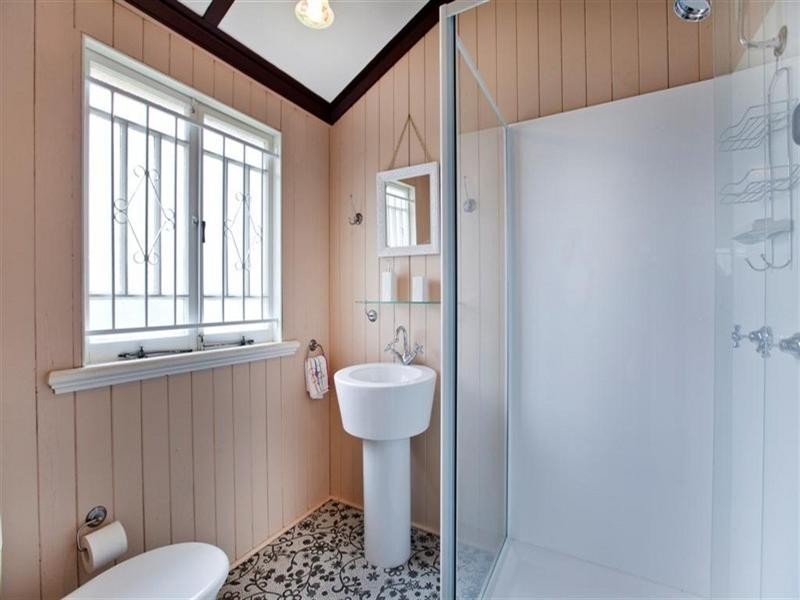 51 Raff Avenue, Holland Park QLD 4121