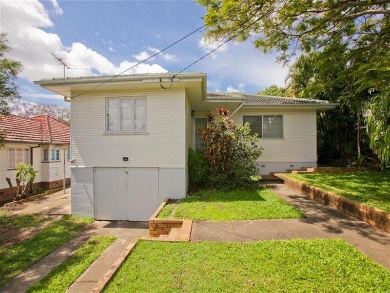 102 Marshall Road, Holland Park West QLD 4121