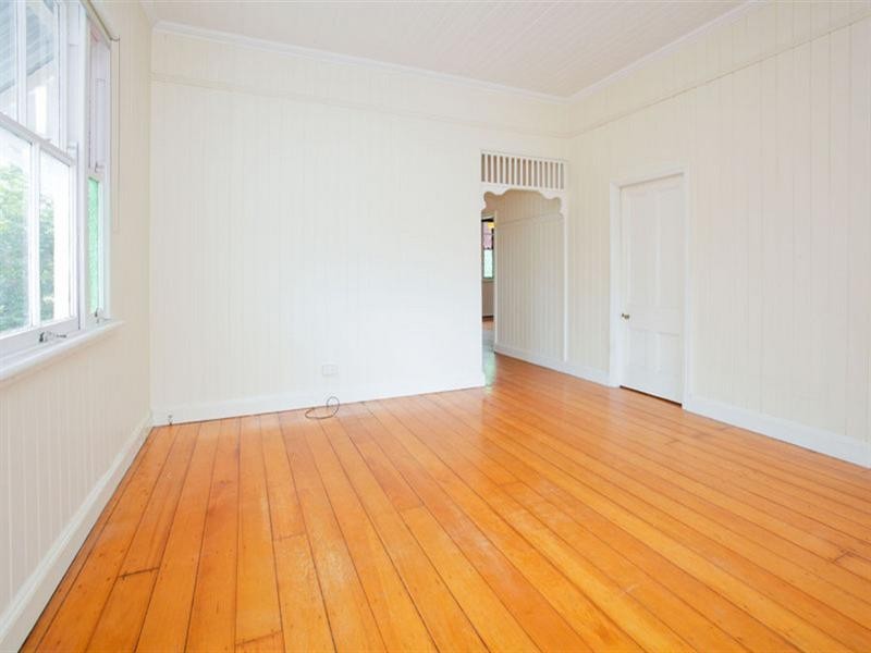 15 Taylor Street, Woolloongabba QLD 4102