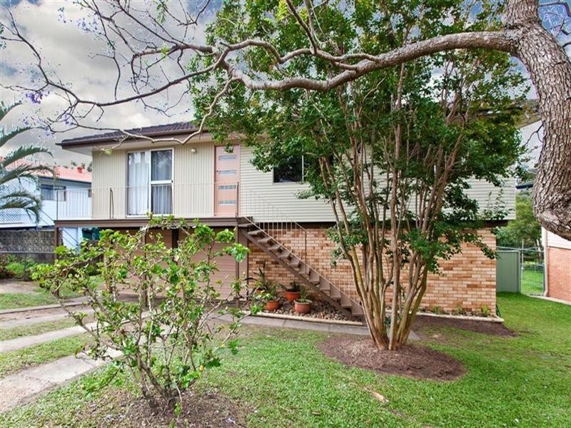 10 Dallin Street, Wishart QLD 4122