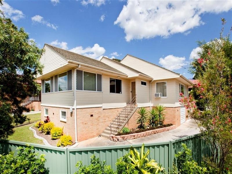 115 Esher Street, Holland Park West QLD 4121