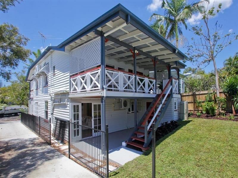 17A Marian Street, Coorparoo QLD 4151