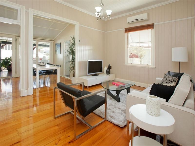 17A Marian Street, Coorparoo QLD 4151