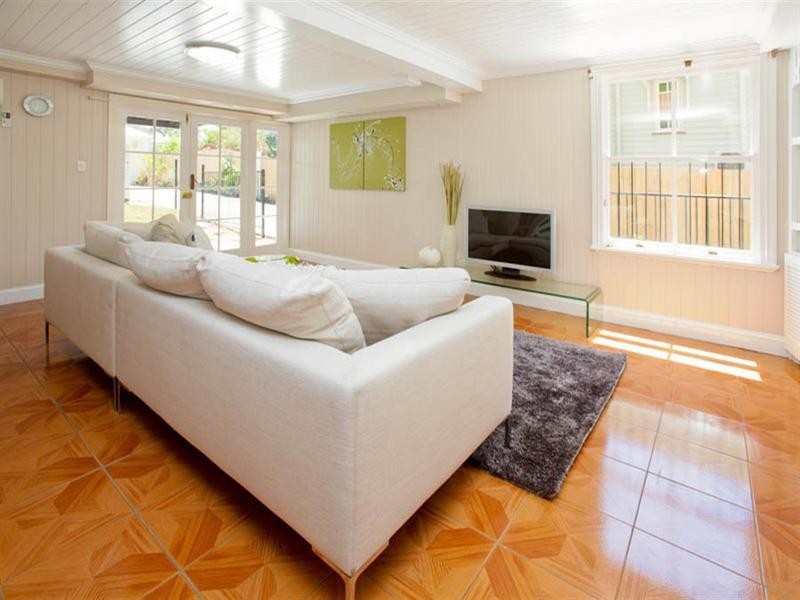 17A Marian Street, Coorparoo QLD 4151