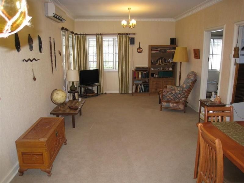 18 Troubridge Street, Mount Gravatt East QLD 4122