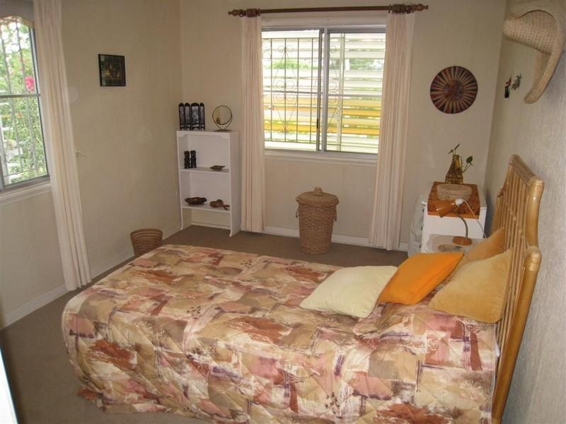 18 Troubridge Street, Mount Gravatt East QLD 4122