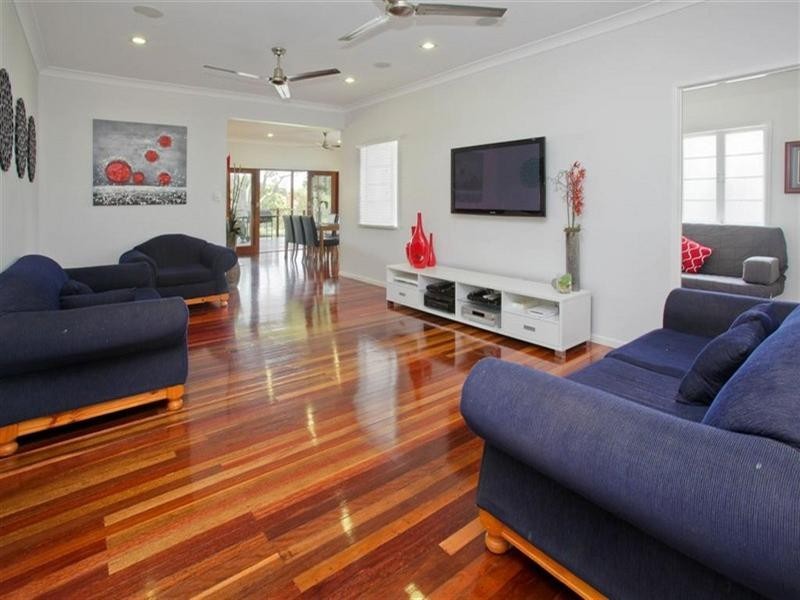 11 Troubridge Street, Mount Gravatt East QLD 4122