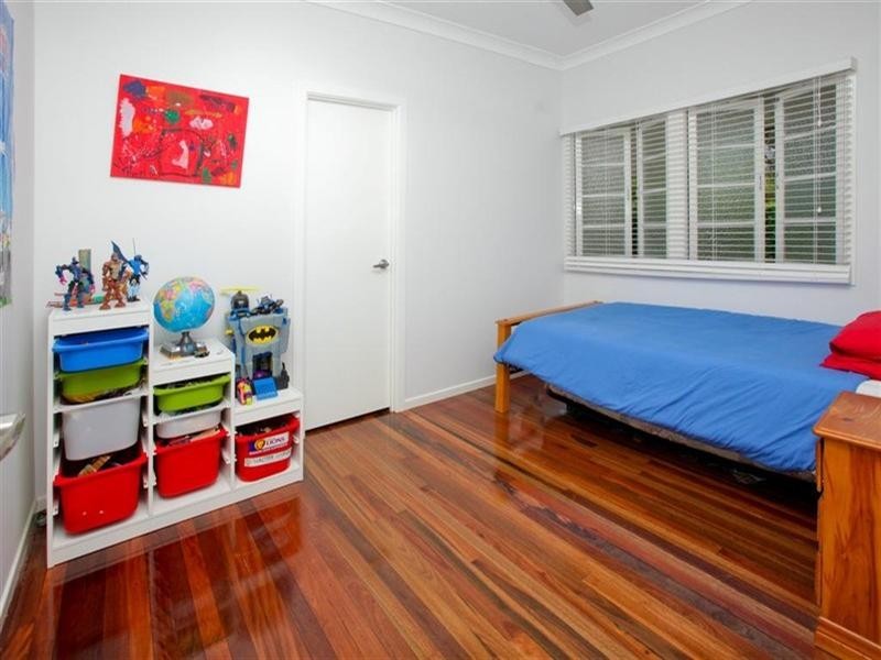 11 Troubridge Street, Mount Gravatt East QLD 4122