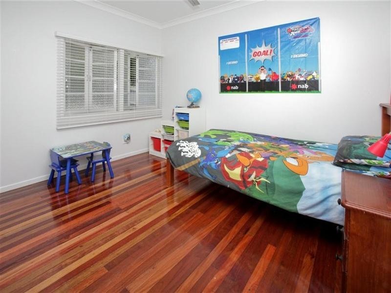 11 Troubridge Street, Mount Gravatt East QLD 4122