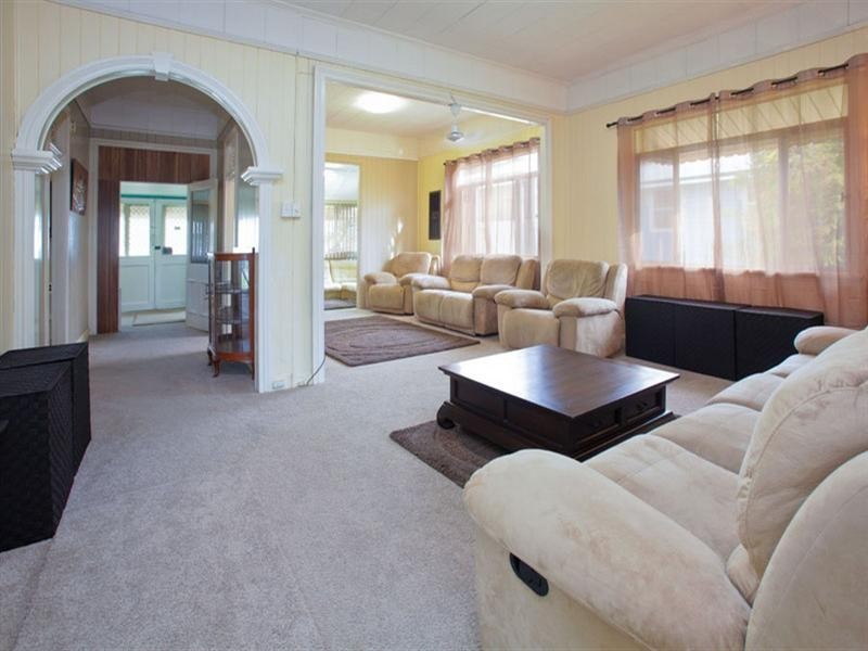 77 Tarragindi Road, Tarragindi QLD 4121