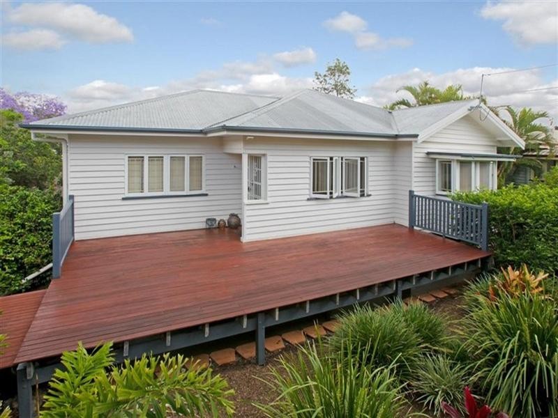 23 Trundle Street, Coorparoo QLD 4151