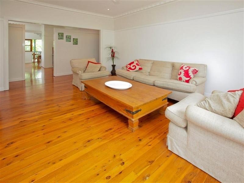 23 Trundle Street, Coorparoo QLD 4151