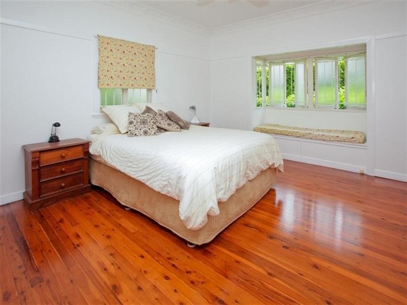 23 Trundle Street, Coorparoo QLD 4151