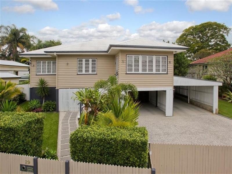 29 Glindemann Drive, Holland Park QLD 4121