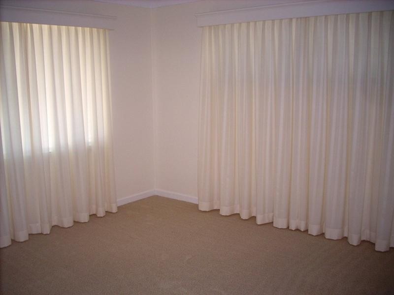 2 Harbut Street, Holland Park West QLD 4121