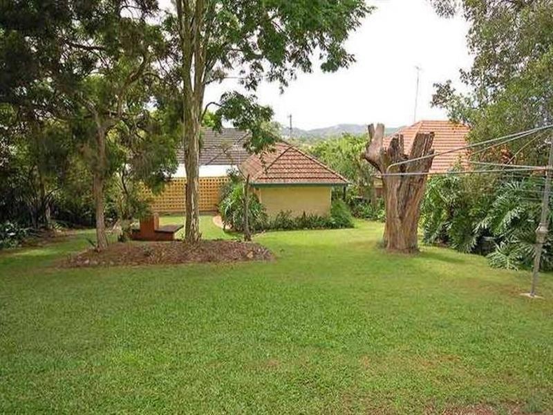 82 Hawkwood Street, Mount Gravatt East QLD 4122