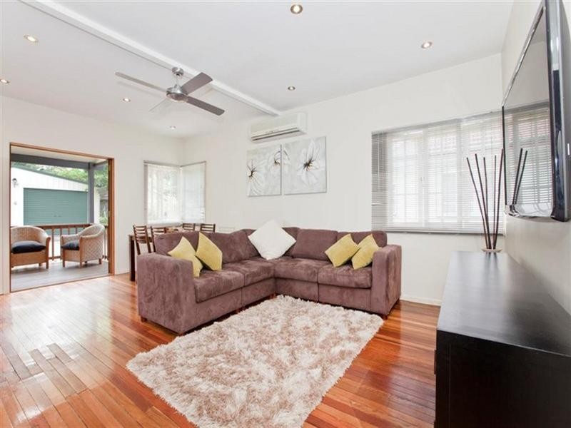 20 Troubridge Street, Mount Gravatt East QLD 4122