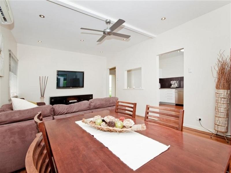 20 Troubridge Street, Mount Gravatt East QLD 4122